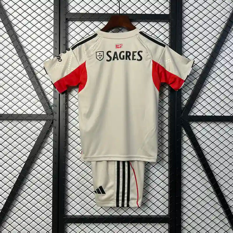 Conjunto infantil SL Benfica 25/26 Terceira
