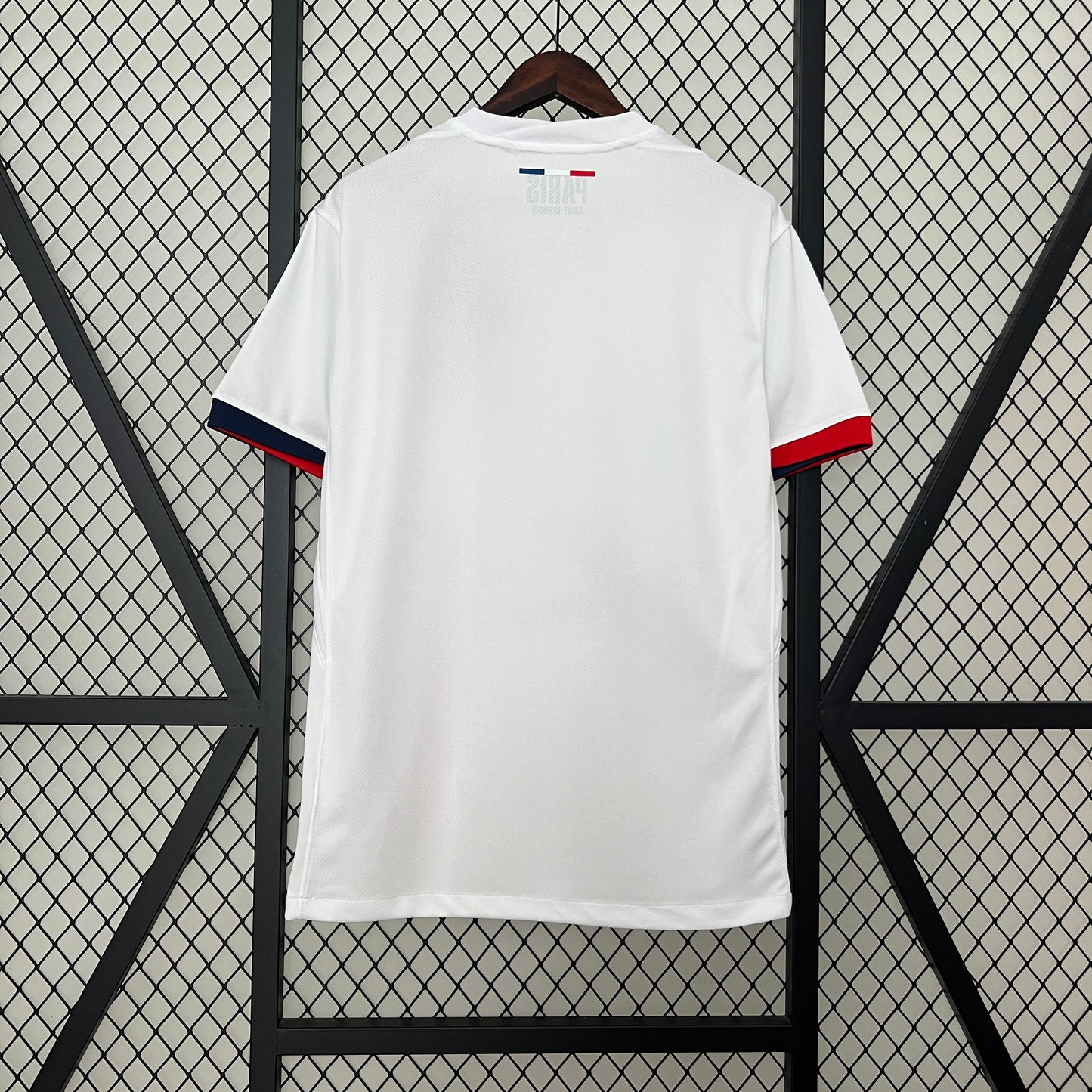 Paris SG 24/25 Alternativa