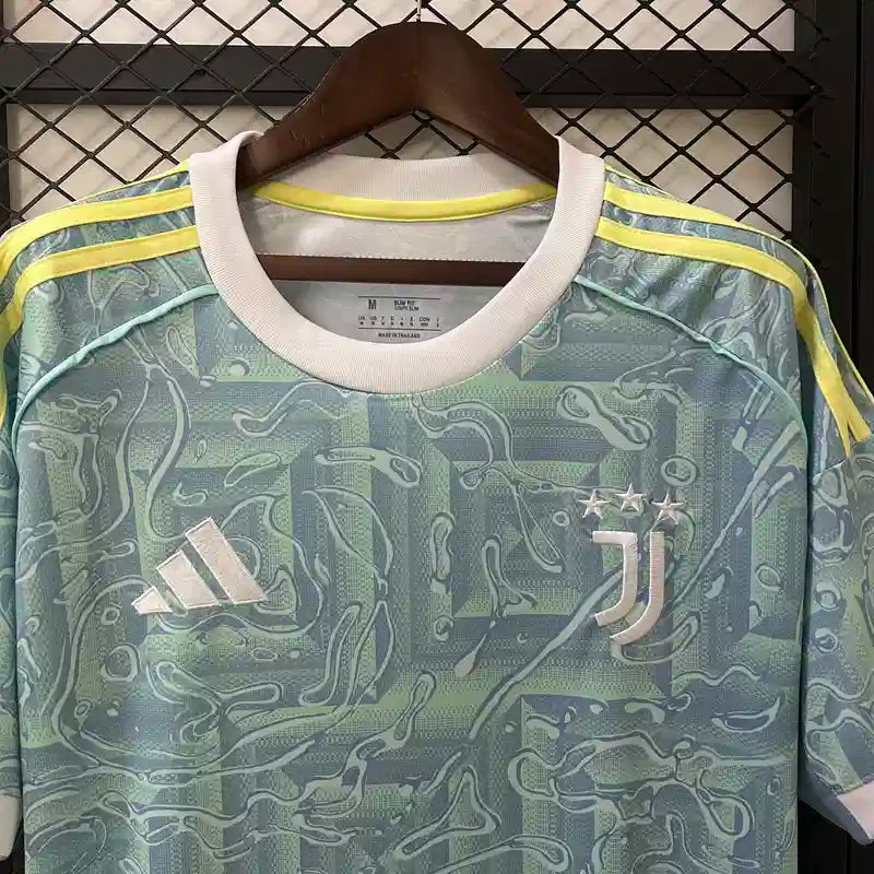 Juventus FC 25/26 Alternativa