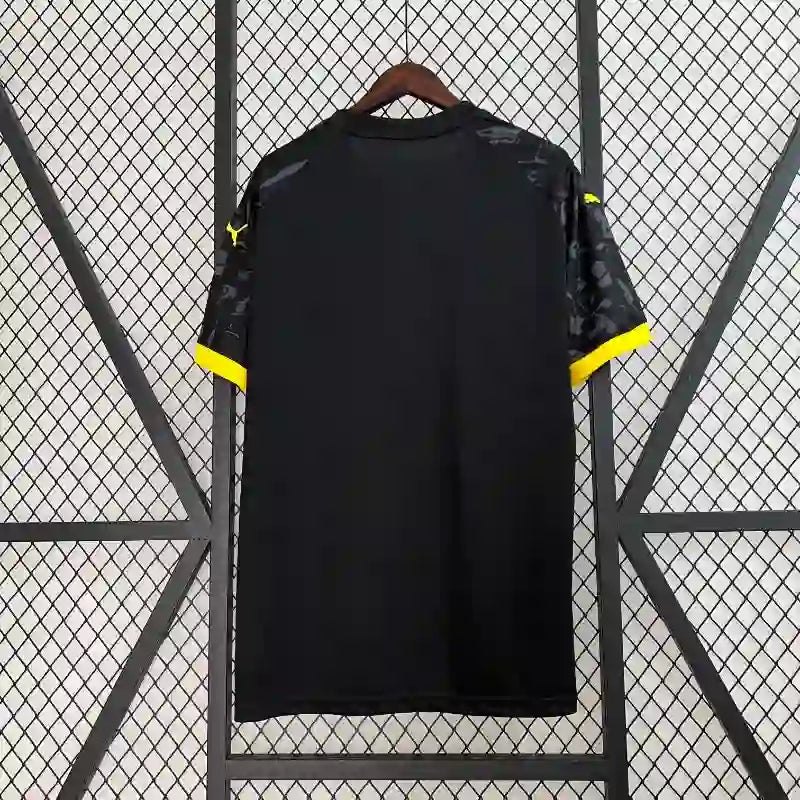 Borussia Dortmund 23/24 Alternativa