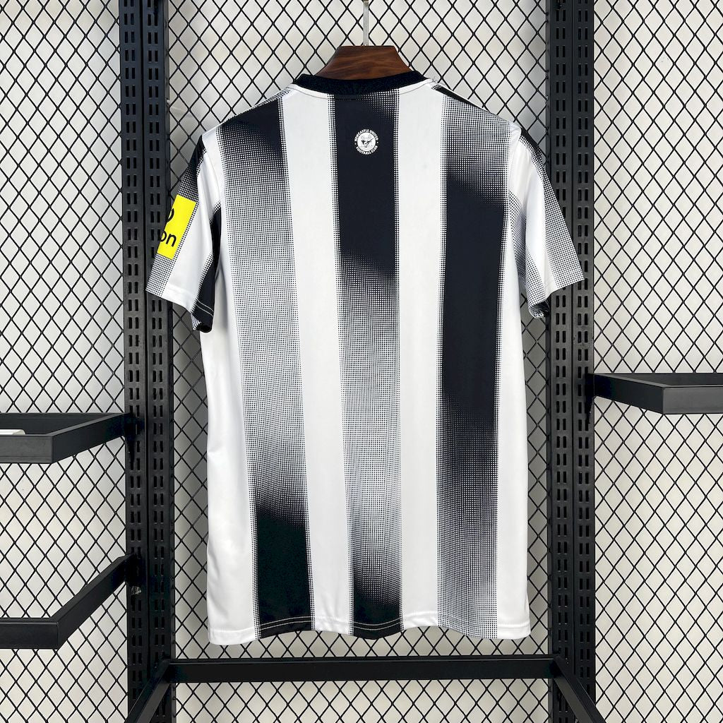 Newcastle 25/26