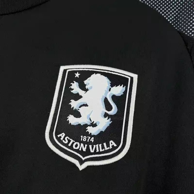 Aston Villa 25/26 Alternativa