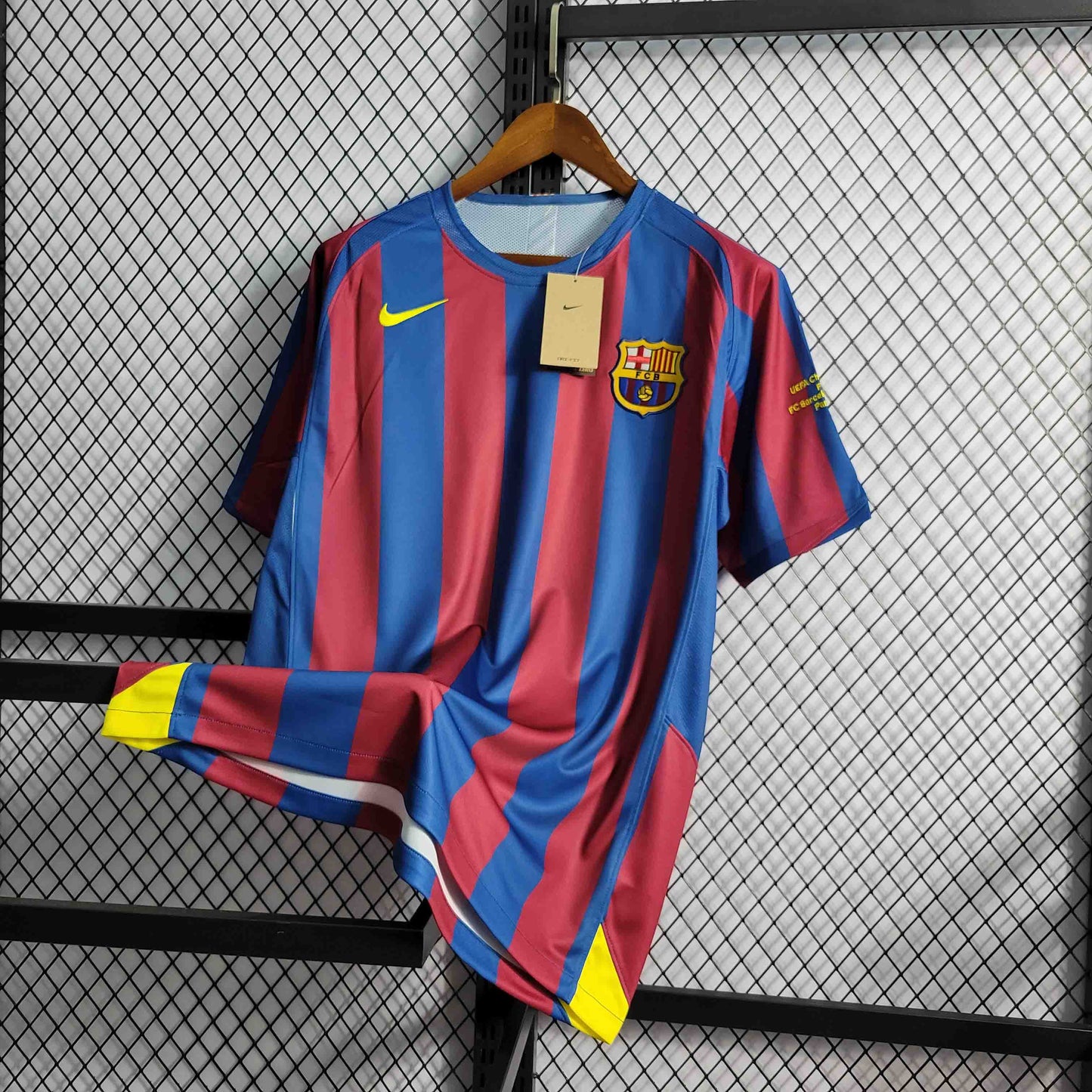 FC Barcelona 04/05 Retrô