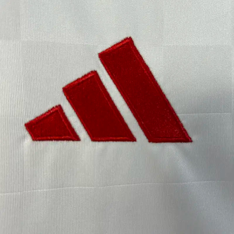 SL Benfica 25/26 Alternativa