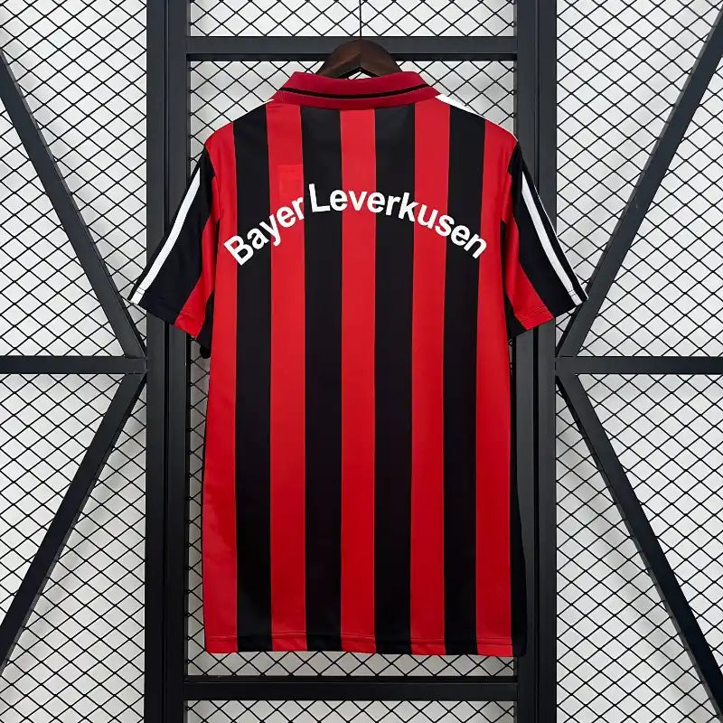 Bayer Leverkusen 01/02 Retrô