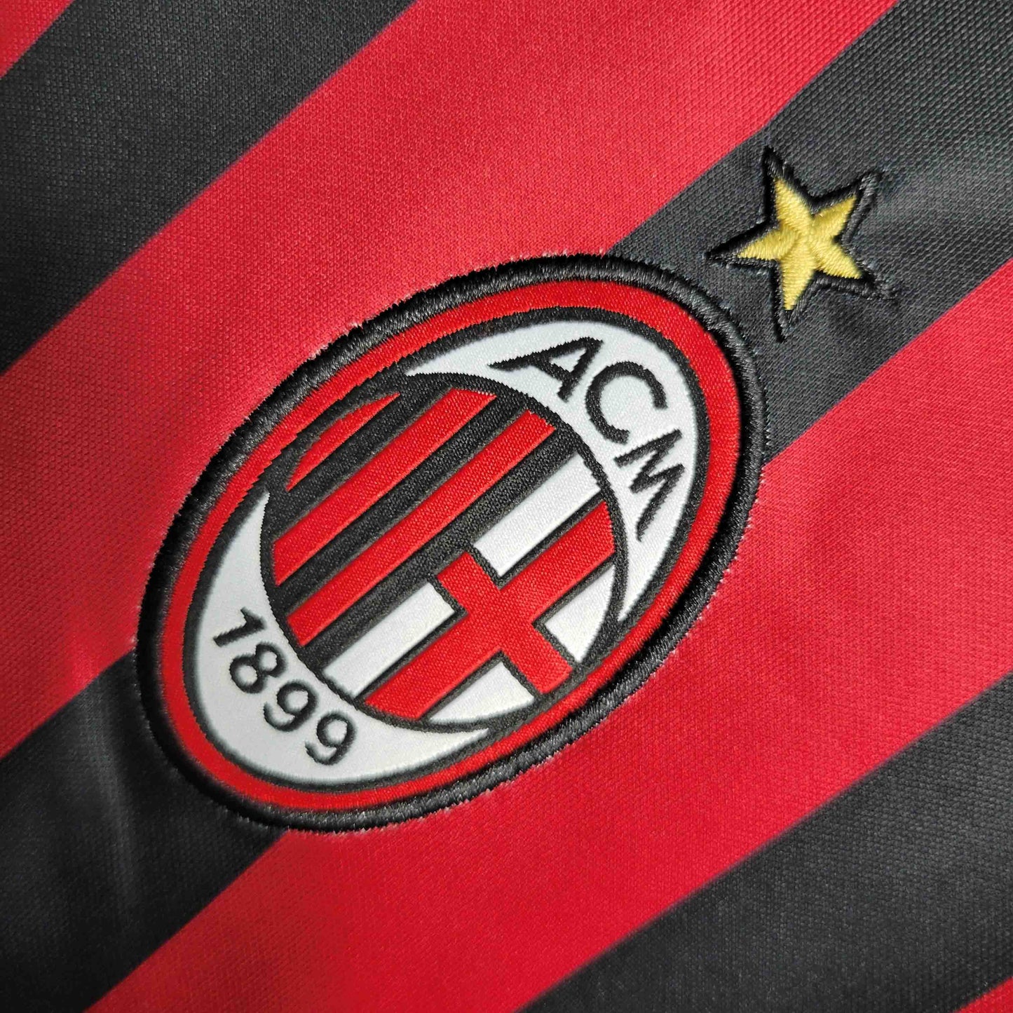 AC Milan 16/17 Retrô